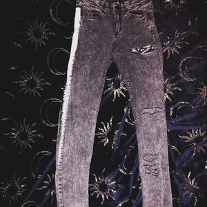 “FIGHT & FUCK” hand painted skinny jeans
